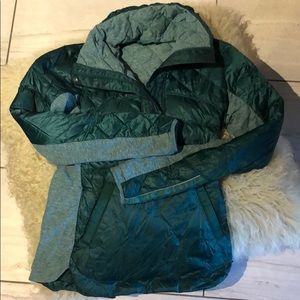 Lululemon Down For A Run Jacket II (6) Teal